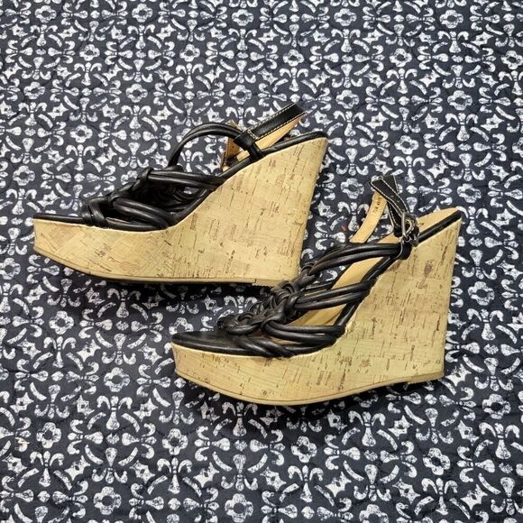 Mia Sandals - Picture 3 of 6